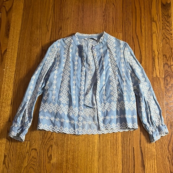 Zara Woman’s Blue Printed Button Down Blouse Size XS - Picture 1 of 5